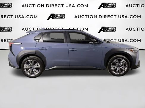 Used 2023 Subaru Solterra AWD image 42