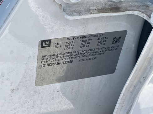 Used 2016 Chevrolet Volt LT w/ Comfort Package image 13