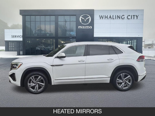 Used 2024 Volkswagen Atlas Cross Sport SEL R-Line AWD/4WD image 5