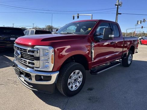 Used 2023 Ford F250 XLT w/ 360-Degree Camera Package image 3