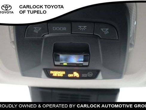 Used 2026 Toyota Corolla LE FWD image 32
