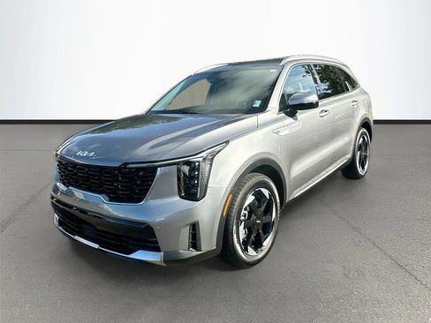 Certified 2025 Kia Sorento EX FWD image 3