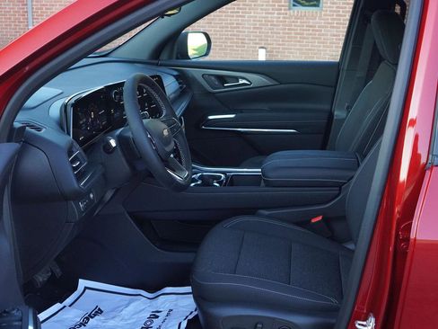 New 2026 Chevrolet Traverse LT w/ Sun and Wheel Package image 26