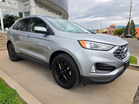 Used 2021 Ford Edge SEL w/ Convenience Package AWD/4WD image 3