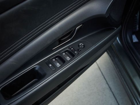 New 2026 Hyundai Elantra SEL Sport Premium FWD image 17
