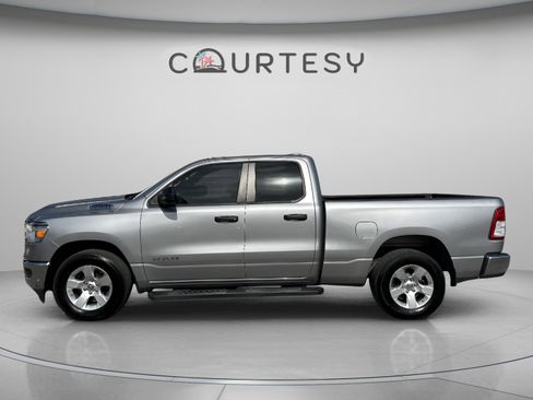 Used 2023 RAM 1500 Big Horn AWD/4WD image 2