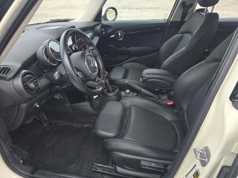 Used 2019 MINI Cooper S FWD image 4