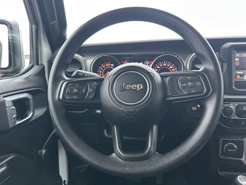 Used 2023 Jeep Wrangler Sport image 17