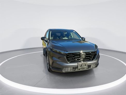 Used 2025 Honda CR-V EX image 3