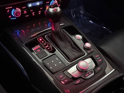 Used 2014 Audi RS 7 Prestige image 39