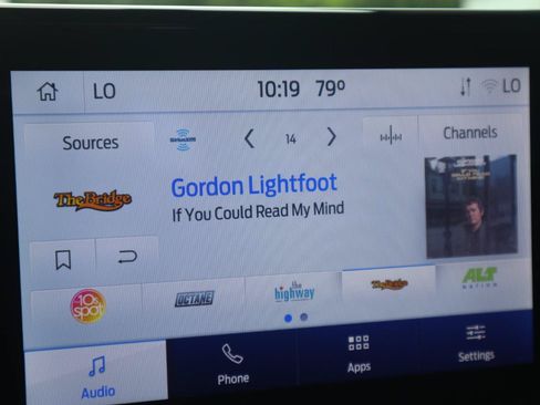 Used 2022 Ford Explorer XLT w/ Equipment Group 202A AWD/4WD image 68
