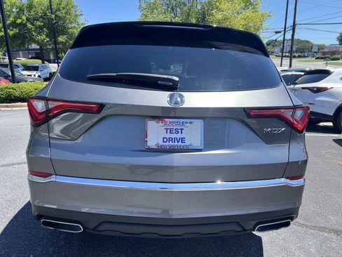 Certified 2024 Acura MDX FWD image 4