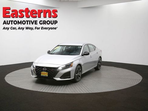 Used 2024 Nissan Altima 2.5 SR image 53