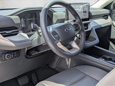 New 2026 Ford Explorer Active w/ Active Comfort Package RWD image 3