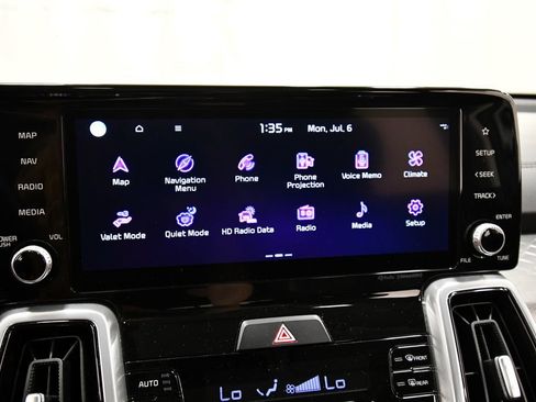 Certified 2023 Kia Sorento SX AWD/4WD image 24