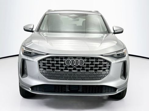 Certified 2025 Audi Q5 Premium w/ Premium Plus AWD/4WD image 2
