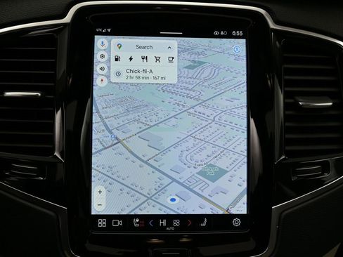 Used 2023 Volvo XC90 T8 Plus w/ Protection Package Premier image 24