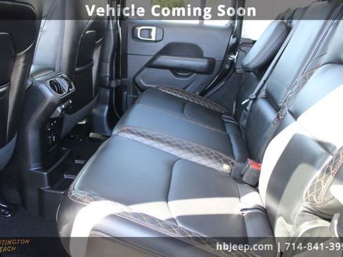 Used 2021 Jeep Wrangler Unlimited Sahara image 43