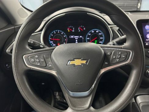 Used 2023 Chevrolet Malibu LS FWD image 15