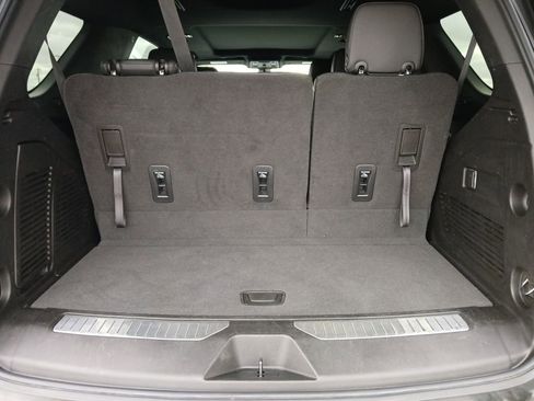 Used 2022 Chevrolet Tahoe Z71 AWD/4WD image 19