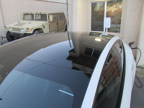 Used 2021 Tesla Model 3 Standard Range Plus image 46