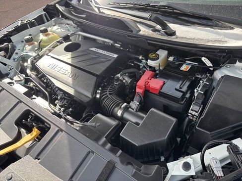 Used 2023 Nissan Rogue SL w/ SL Premium Package image 16