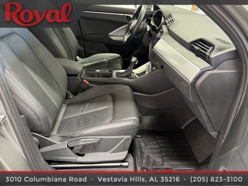 Used 2020 Audi Q3 2.0T Premium w/ Convenience Package image 13