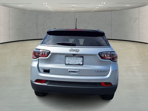 New 2026 Jeep Compass Limited image 6