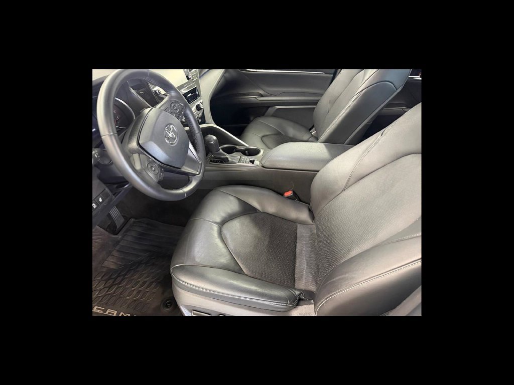 Used 2021 Toyota Camry XSE AWD/4WD image 11