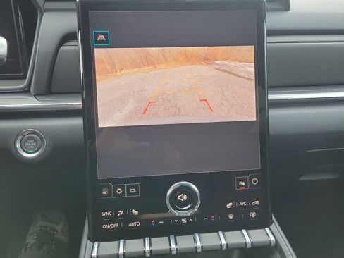 New 2026 GMC Terrain Elevation w/ Elevation Premium Package image 25