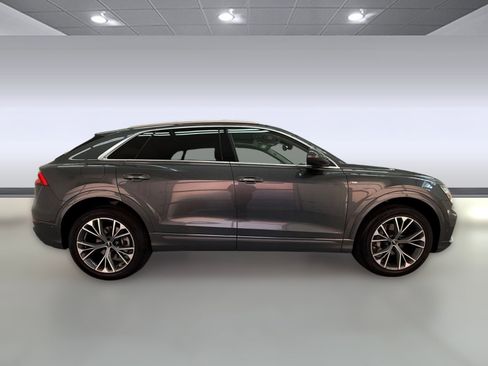 Used 2022 Audi Q8 Premium Plus w/ Premium Plus Package AWD/4WD image 7