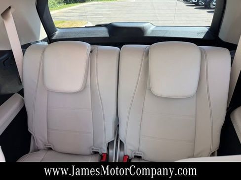 New 2026 Mercedes-Benz GLS 450 4MATIC image 15