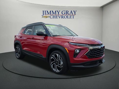 New 2026 Chevrolet TrailBlazer RS w/ Convenience Package FWD image 7