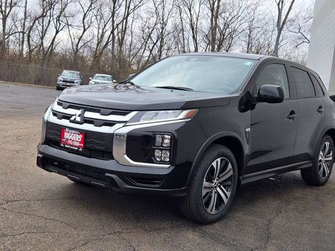 New 2026 Mitsubishi Outlander Sport ES image 3