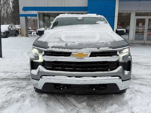 Used 2025 Chevrolet Silverado 1500 LT w/ Work Truck Package image 2