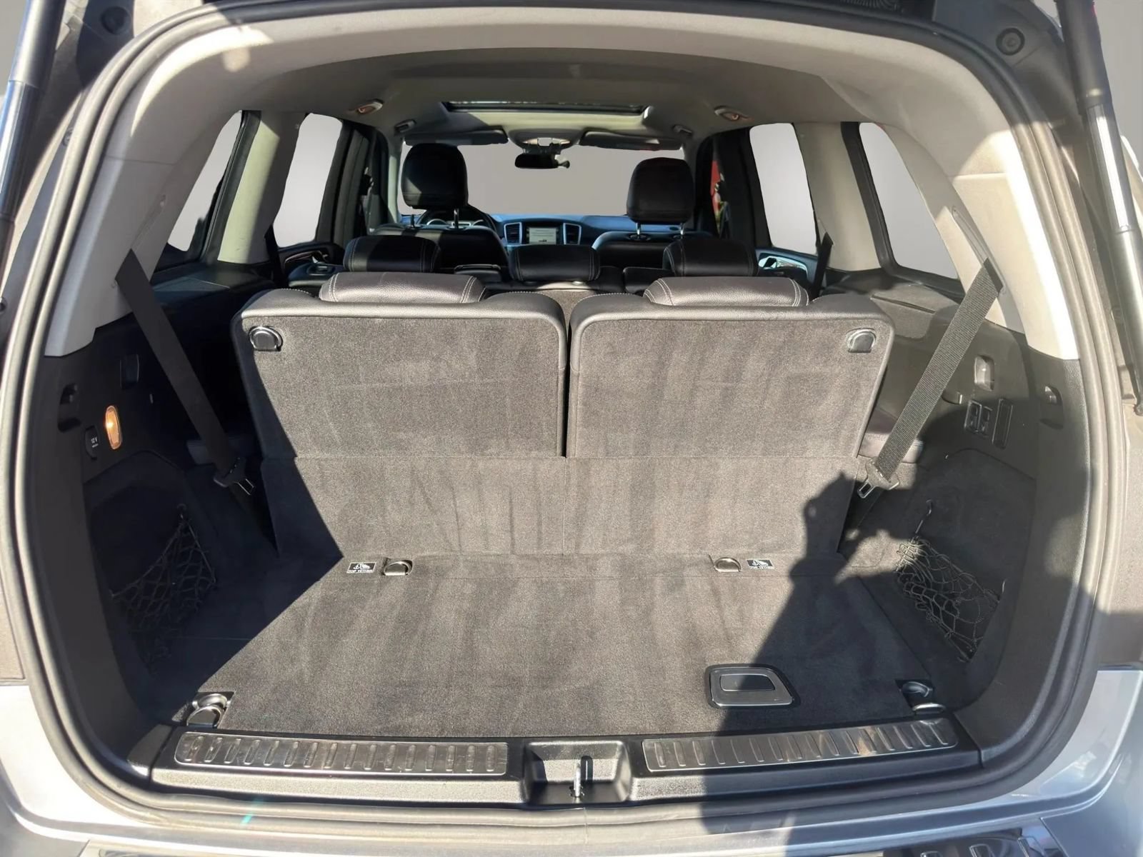 Used 2015 Mercedes-Benz GL 450 4MATIC w/ Parking Assist Package image 10