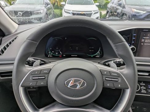 Used 2023 Hyundai Sonata Limited FWD image 25