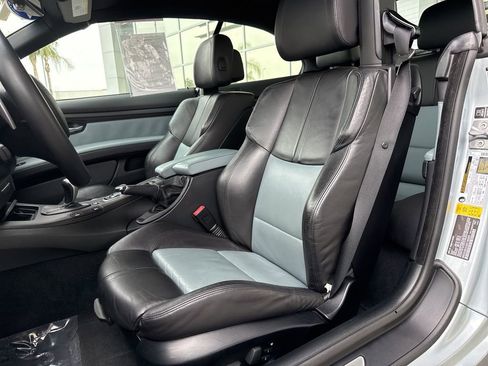 Used 2013 BMW M3 Convertible image 10