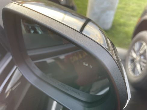 New 2026 Chevrolet Traverse LT w/ Driver Confidence Package image 33