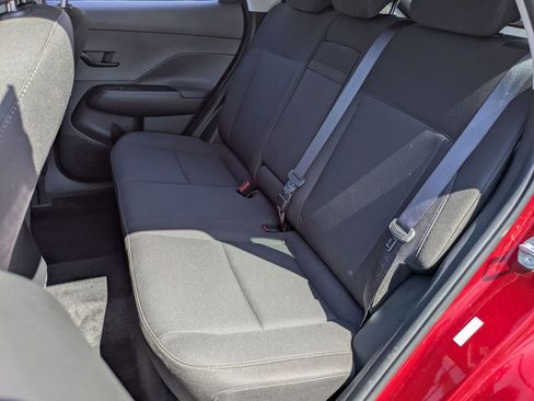 Used 2025 Hyundai Kona SEL FWD image 27