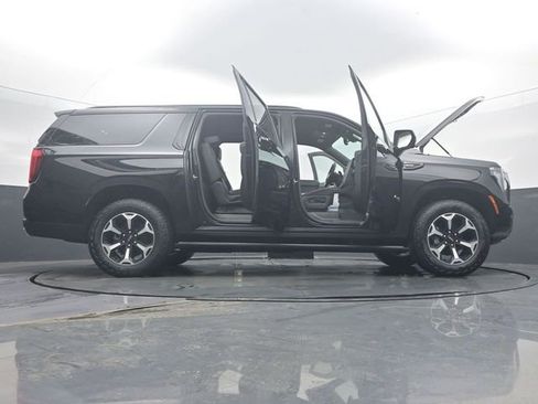 New 2026 GMC Yukon XL AT4 w/ AT4 Premium Plus Package image 63