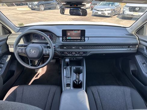 Certified 2023 Honda Accord EX image 20