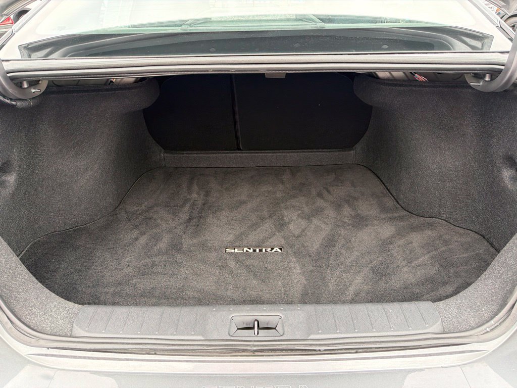 Used 2024 Nissan Sentra SV FWD image 13