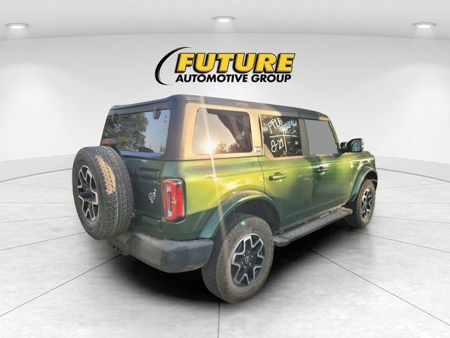 Used 2023 Ford Bronco Outer Banks AWD/4WD image 3