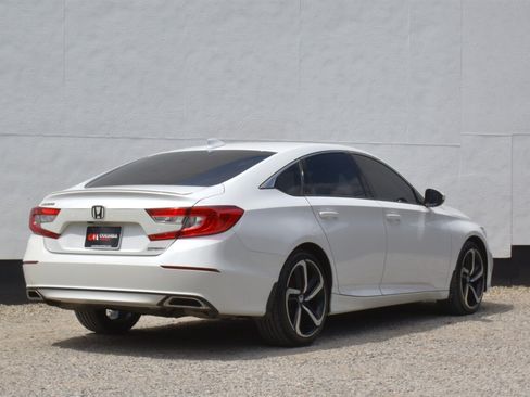 Used 2020 Honda Accord Sport image 5