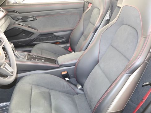 Used 2025 Porsche 718 Boxster Spyder RS image 54