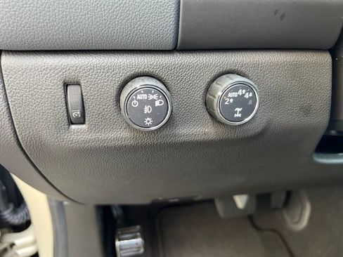 Used 2022 Chevrolet Colorado Z71 AWD/4WD image 20
