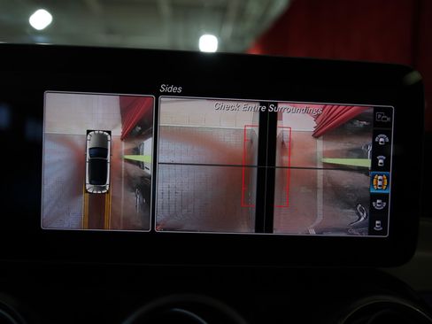 Used 2019 Mercedes-Benz C 300 Cabriolet image 23