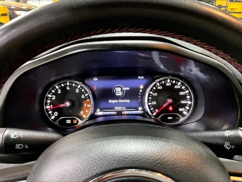 Used 2020 Jeep Renegade Trailhawk image 25