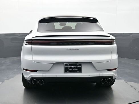 New 2026 Porsche Cayenne E-Hybrid Coupe image 22